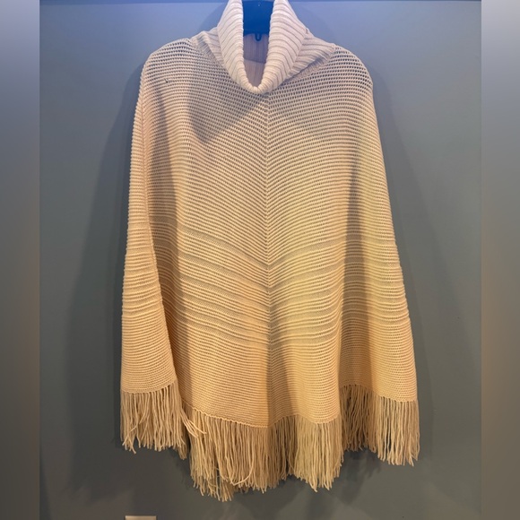 Banana Republic Sweaters - ✨ Banana Republic Merino Wool Poncho – M/L ✨
